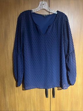 West Kei Textured Swiss Dot Navy Blouse - Women Tops M